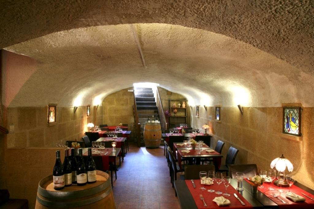 La Garbure Hotel Chateauneuf-du-Pape Bagian luar foto